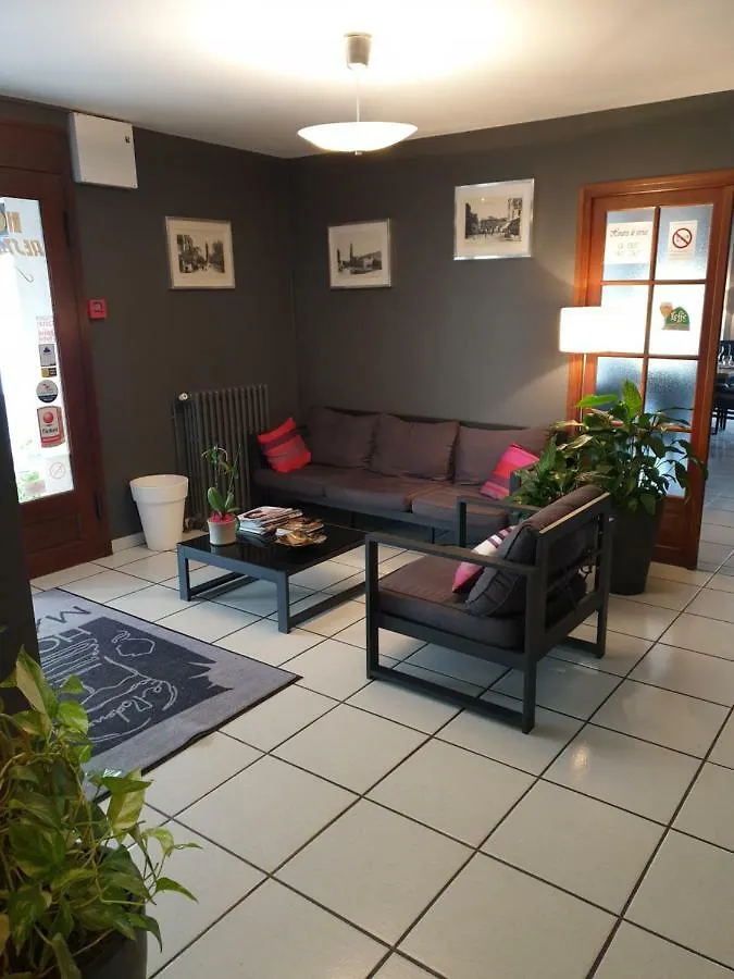 Hotel Malpel دوكازوفيل