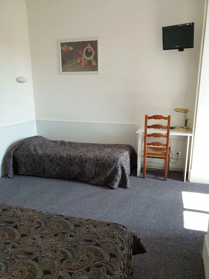 Hotel Malpel دوكازوفيل