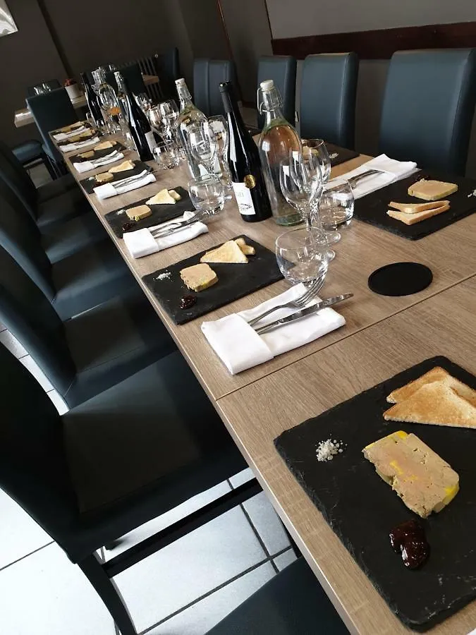 **  Hotel Malpel دوكازوفيل فرنسا
